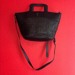 Vera Wang Black Tote with Structured Design and Versatile Carrying Options